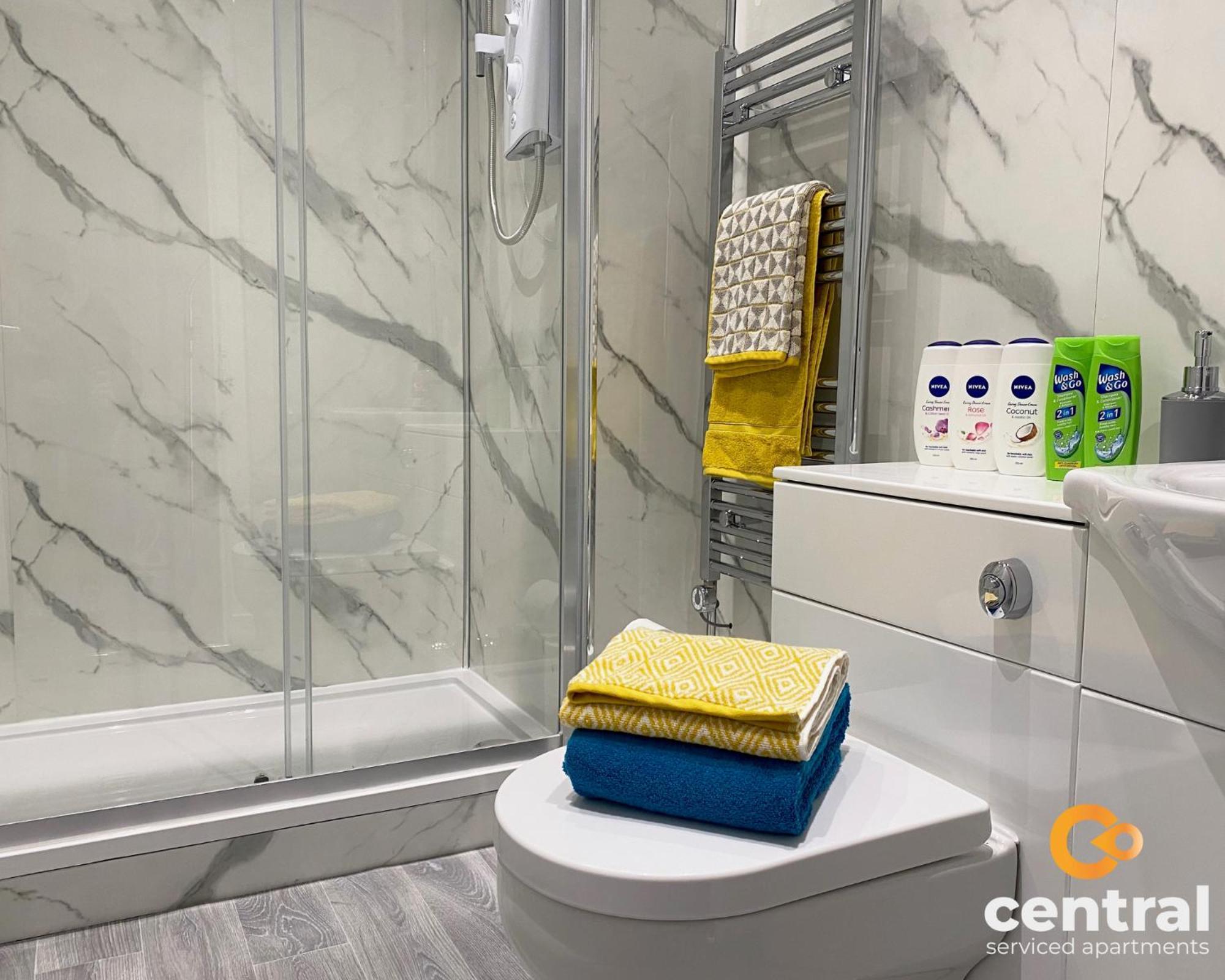 Central Serviced Apartments - Cosy 1 Bedroom - Modern - Close To Transport Links - Quiet Neighbourhood - Fast Wifi - Fully Equipped - Smart Tvs In All Rooms - Monthly Stays Welcome - Free Street Parking - Ideal Relocation To Dundee Accommodation Exteriör bild